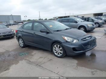  Salvage Hyundai ACCENT