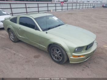  Salvage Ford Mustang