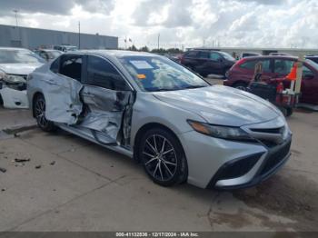  Salvage Toyota Camry