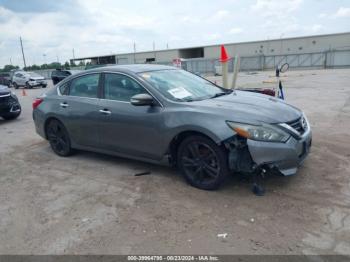  Salvage Nissan Altima