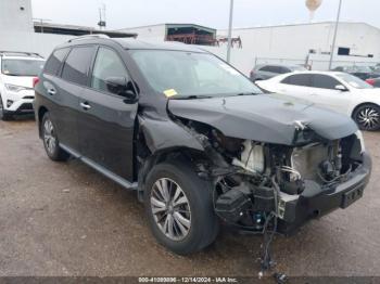  Salvage Nissan Pathfinder