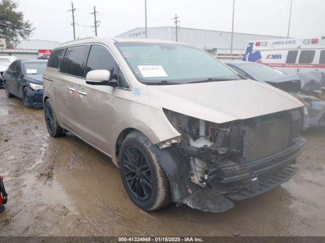  Salvage Kia Sedona