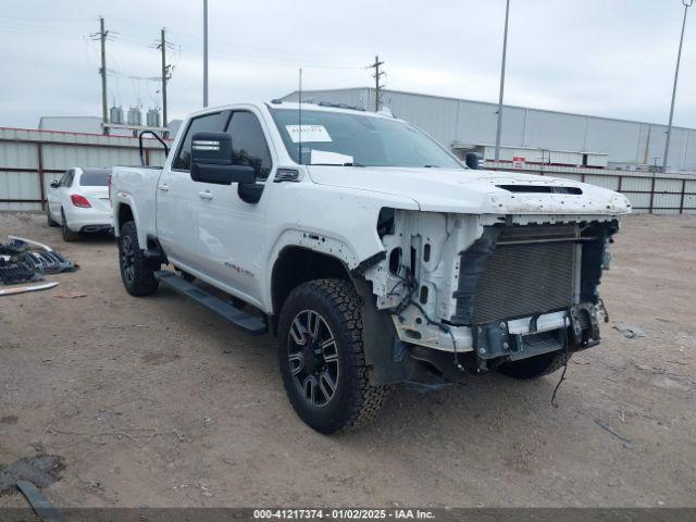  Salvage General Motors Sierra 2500HD