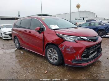  Salvage Toyota Sienna