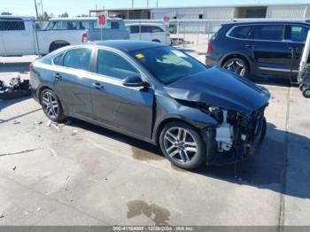  Salvage Kia Forte