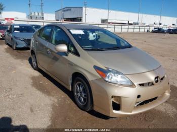  Salvage Toyota Prius