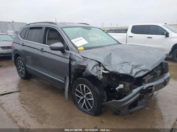  Salvage Volkswagen Tiguan