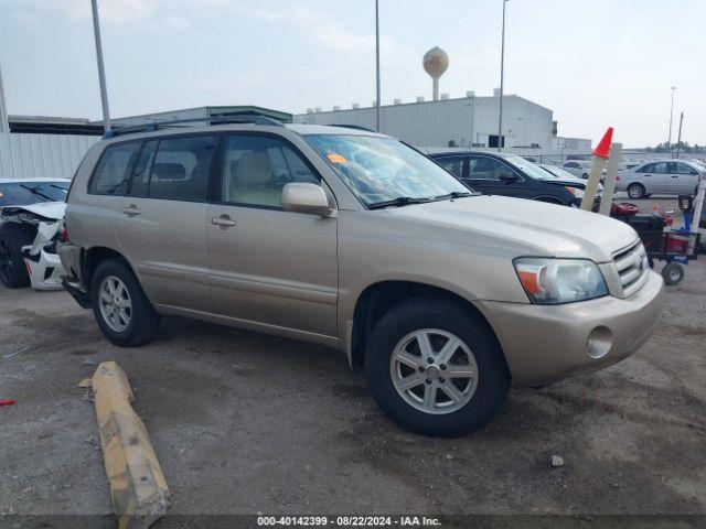  Salvage Toyota Highlander