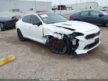  Salvage Kia Stinger