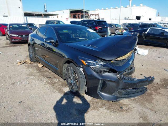  Salvage Kia Stinger