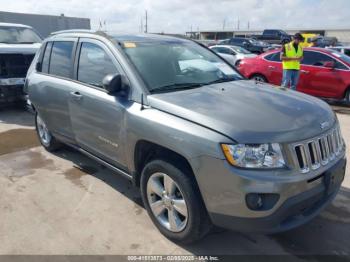  Salvage Jeep Compass