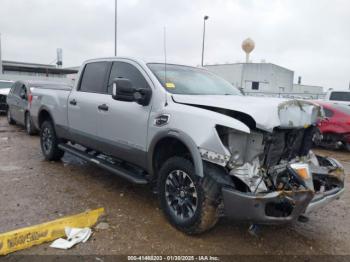  Salvage Nissan Titan