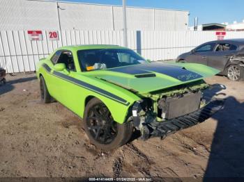  Salvage Dodge Challenger