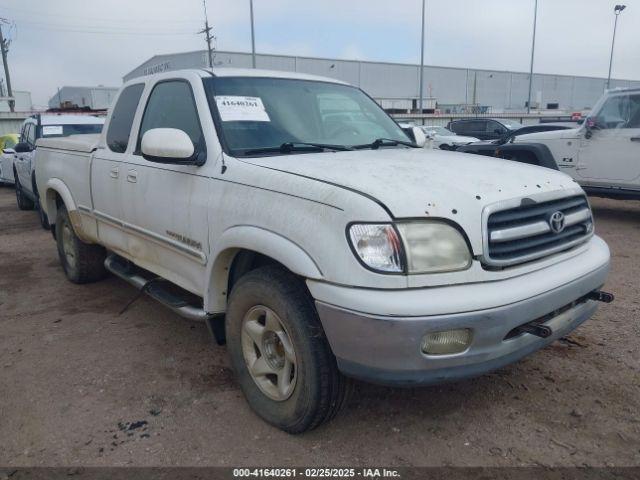  Salvage Toyota Tundra