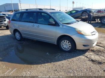  Salvage Toyota Sienna