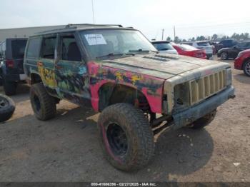  Salvage Jeep Cherokee