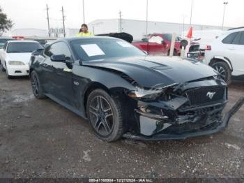  Salvage Ford Mustang