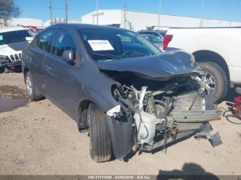  Salvage Nissan Versa