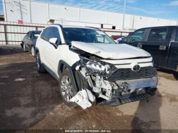  Salvage Toyota RAV4