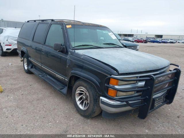  Salvage Chevrolet Suburban 1500