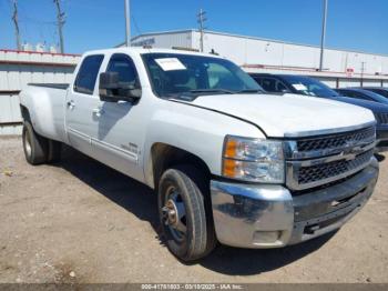  Salvage Chevrolet Silverado 3500