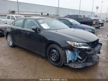  Salvage Lexus Es