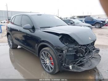  Salvage Porsche Cayenne