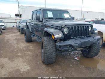  Salvage Jeep Gladiator