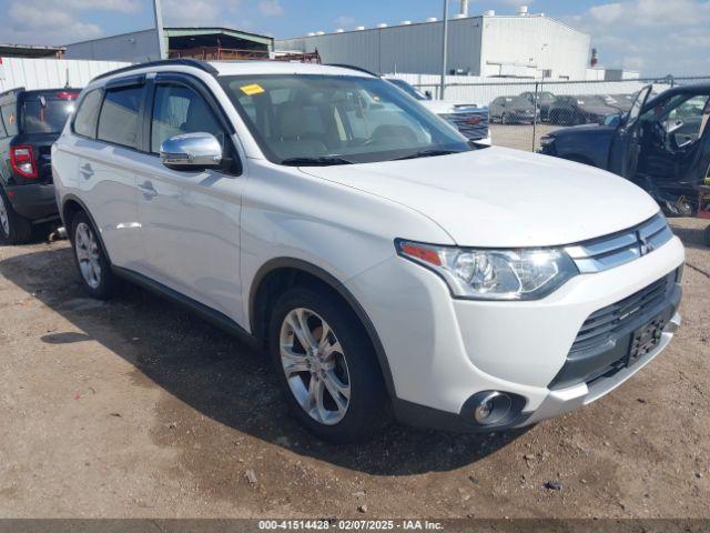  Salvage Mitsubishi Outlander