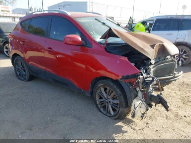  Salvage Hyundai TUCSON