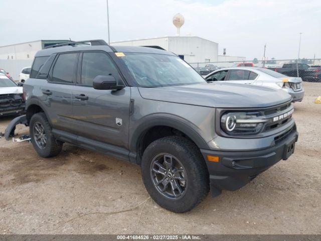  Salvage Ford Bronco