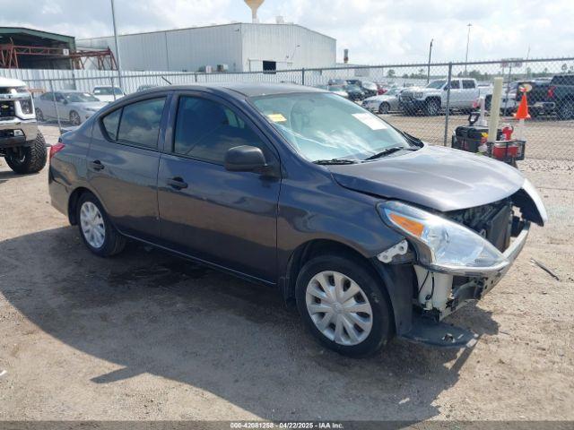  Salvage Nissan Versa