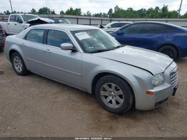 Salvage Chrysler 300