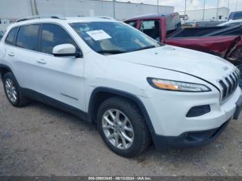  Salvage Jeep Cherokee