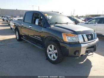  Salvage Nissan Titan