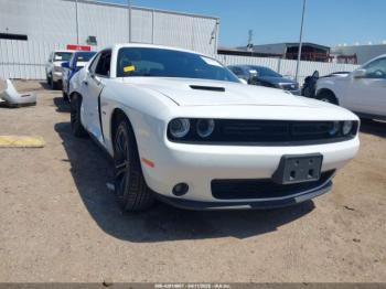  Salvage Dodge Challenger