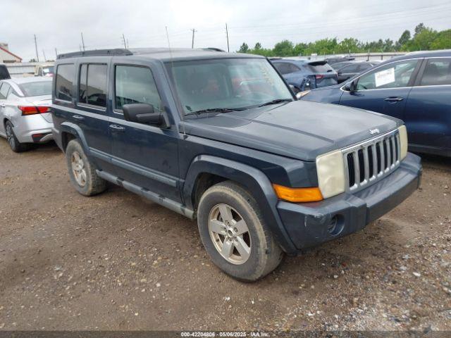  Salvage Jeep Commander