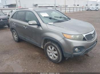  Salvage Kia Sorento