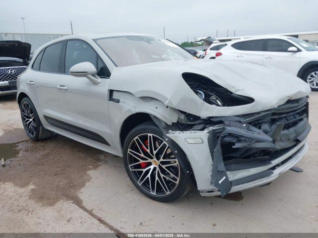  Salvage Porsche Macan
