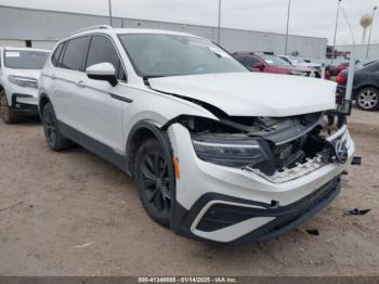  Salvage Volkswagen Tiguan