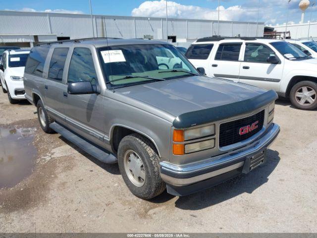  Salvage GMC Suburban 1500