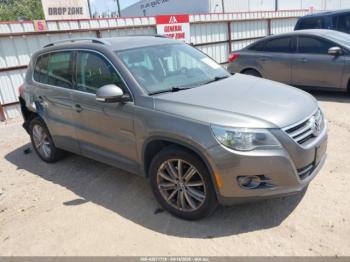  Salvage Volkswagen Tiguan