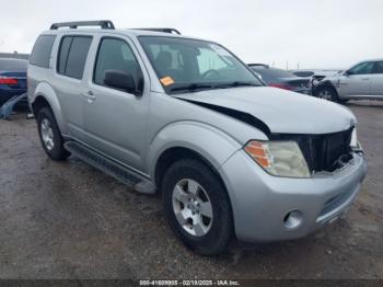  Salvage Nissan Pathfinder