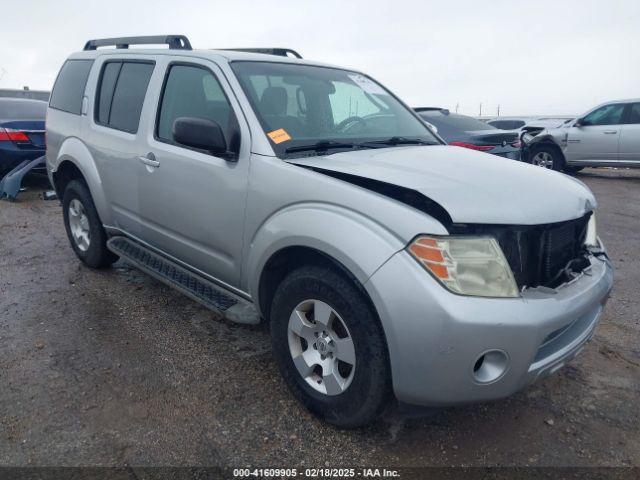  Salvage Nissan Pathfinder