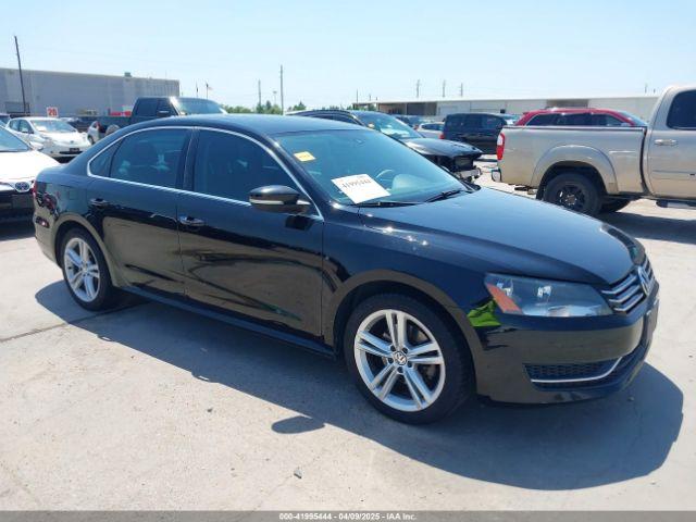  Salvage Volkswagen Passat