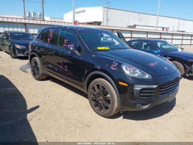  Salvage Porsche Cayenne