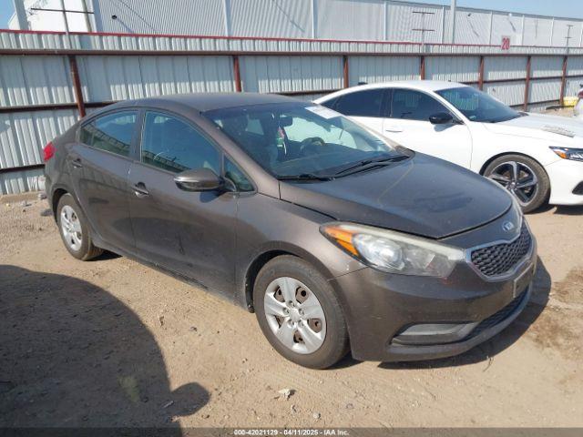  Salvage Kia Forte
