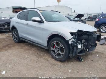  Salvage Alfa Romeo Stelvio