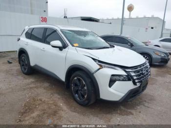  Salvage Nissan Rogue