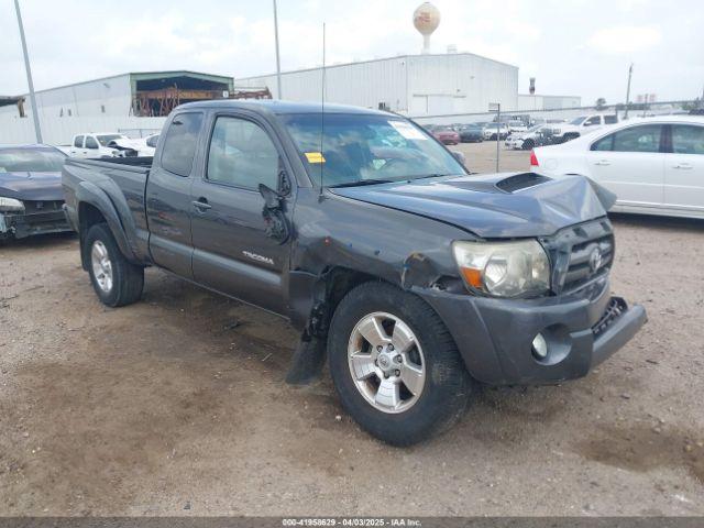  Salvage Toyota Tacoma